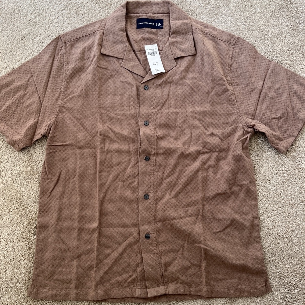 Abercrombie & Fitch Men's Brown Camp Collar Button Down Shirt